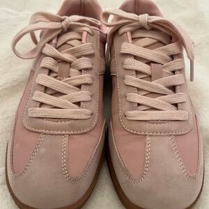 Time & Tru pink Sneakers